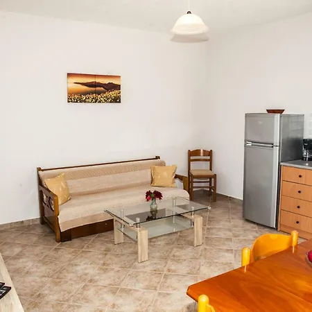 Apartment Maspali Lixouri
